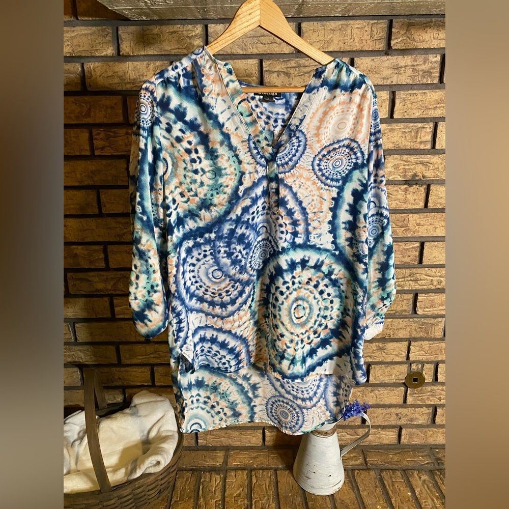 ‎BYdesign top